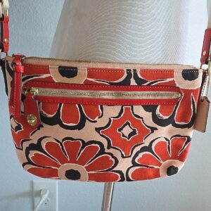 Coacjh Poppy Crossbody